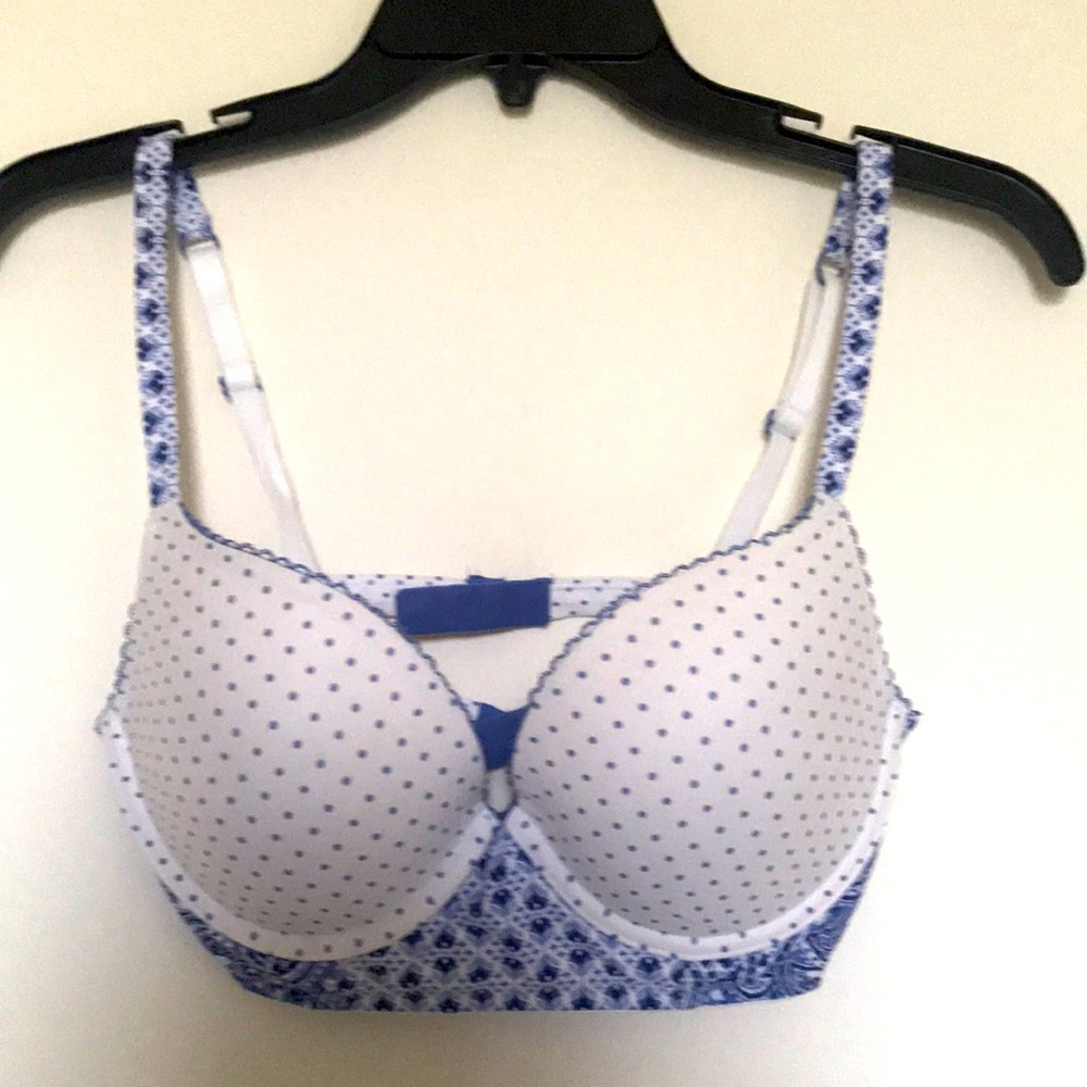Victoria’s Secret Bra